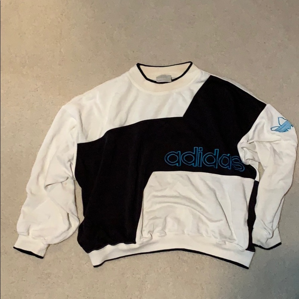 Adidas sweatshirt/ pullover